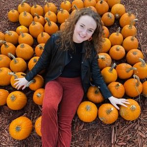 Meet your Posher, Lanae